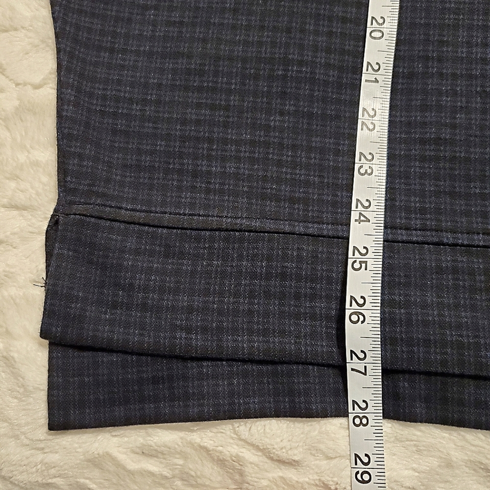 LOU & GREY (Loft) Navy & Black Plaid Short Sleeve Top, XS/S - Picture 7 of 8